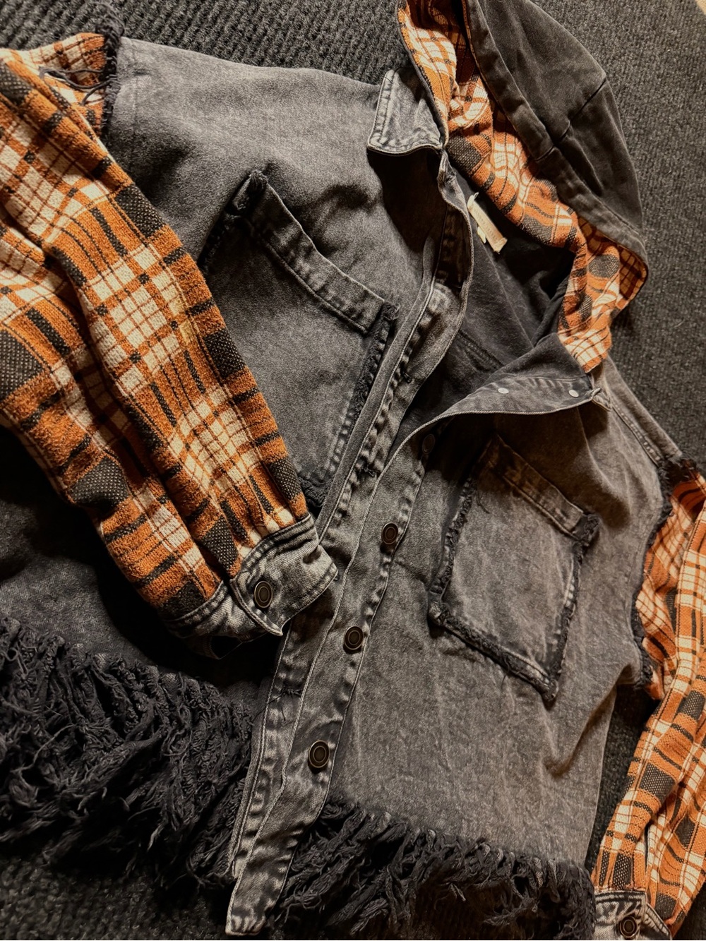 Gilded Intent Buckle Acid Wash Plaid Fringe Hooded Jacket Size L